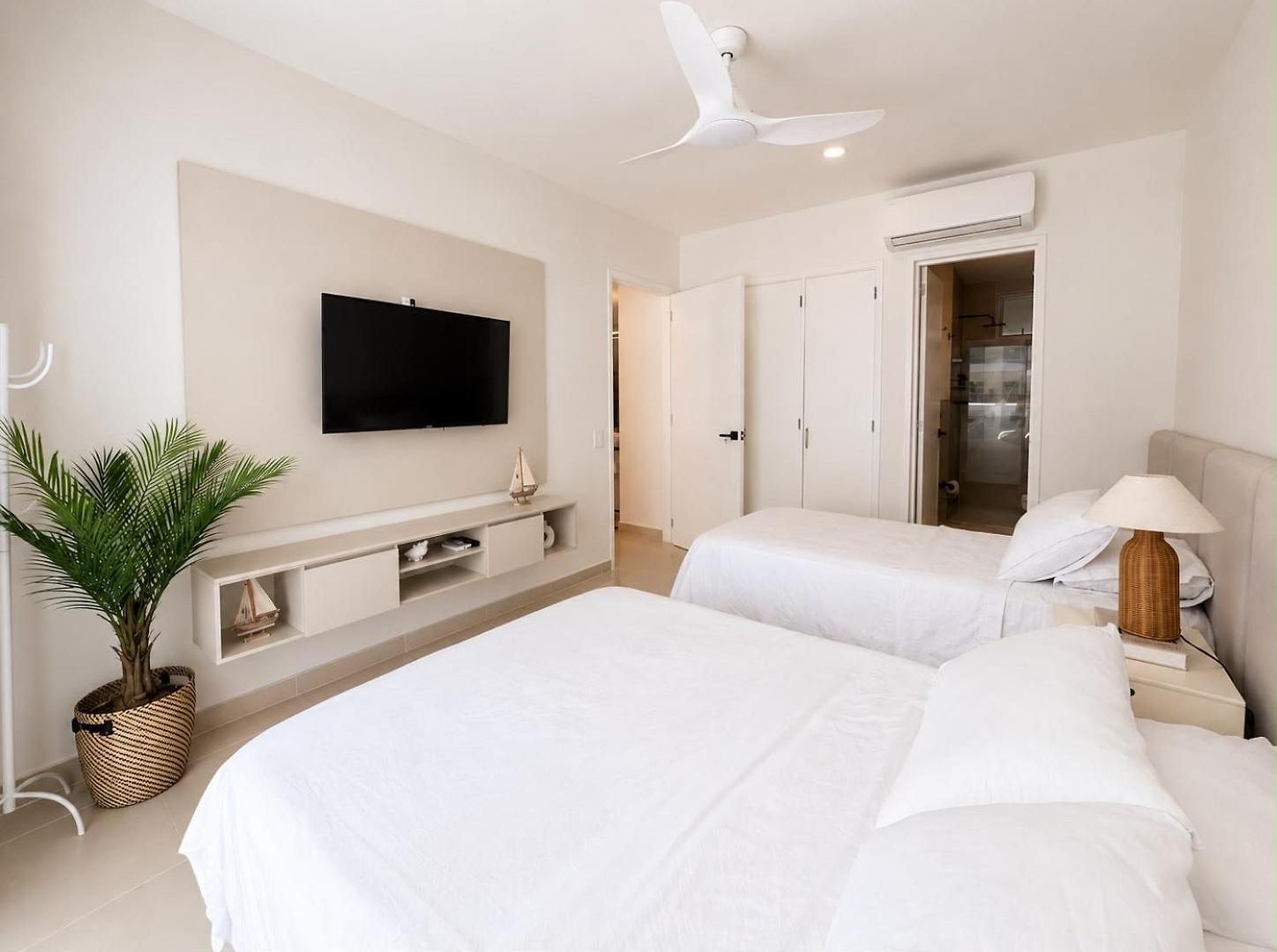 Sea Breeze - Morros Epic Cartagena
